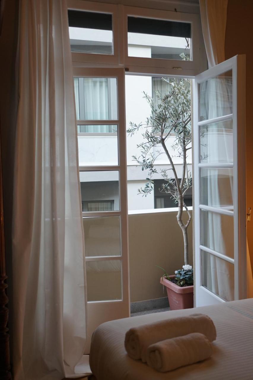 Hidesign Athens Apollon Luxury Apt In Plaka Acropolis Exterior foto