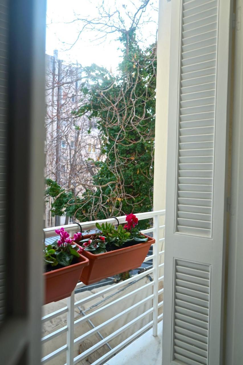 Hidesign Athens Apollon Luxury Apt In Plaka Acropolis Exterior foto